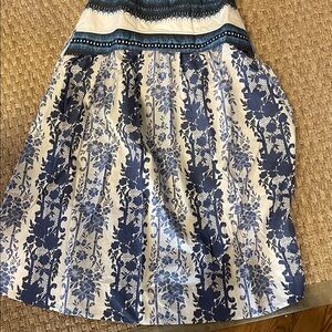 Tuckernuck Navy and White A-Line Skirt large. NWT